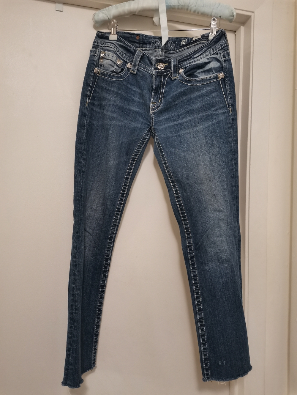 Miss Me Jeans,28